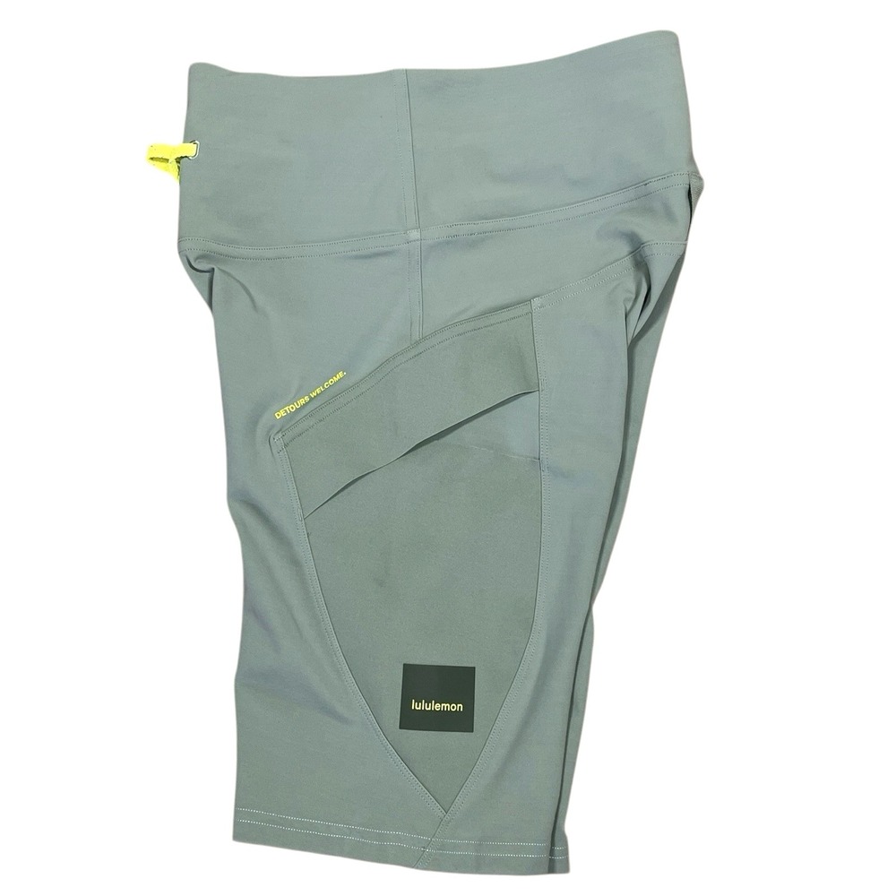 Lululemon Cargo Super-High-Rise Hiking Short 8" Size 4 Laurel Green Sporty - Picture 4 of 7